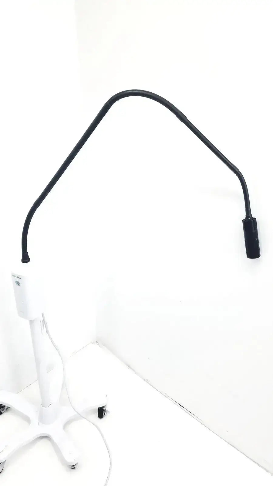 Welch Allyn Green Series GS 300 General Exam Light With Stand General Exam Light, second-hand product photo 1