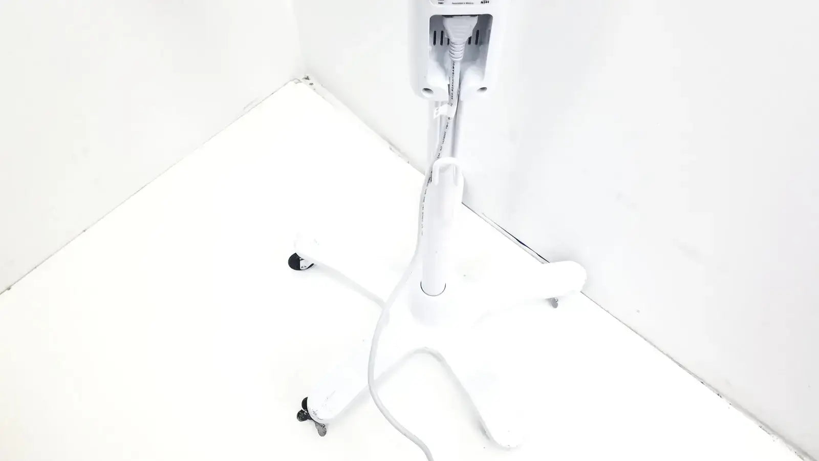 Welch Allyn Green Series GS 300 General Exam Light With Stand General Exam Light, second-hand product photo 3