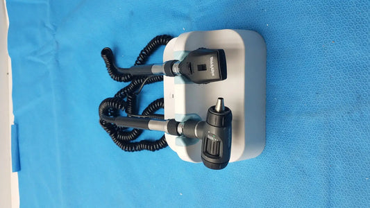 Welch Allyn GS 777 Wall Transformer w/ Otoscope & Ophthalmoscope Heads Diagnostic Wall Transformer, second-hand product photo 2