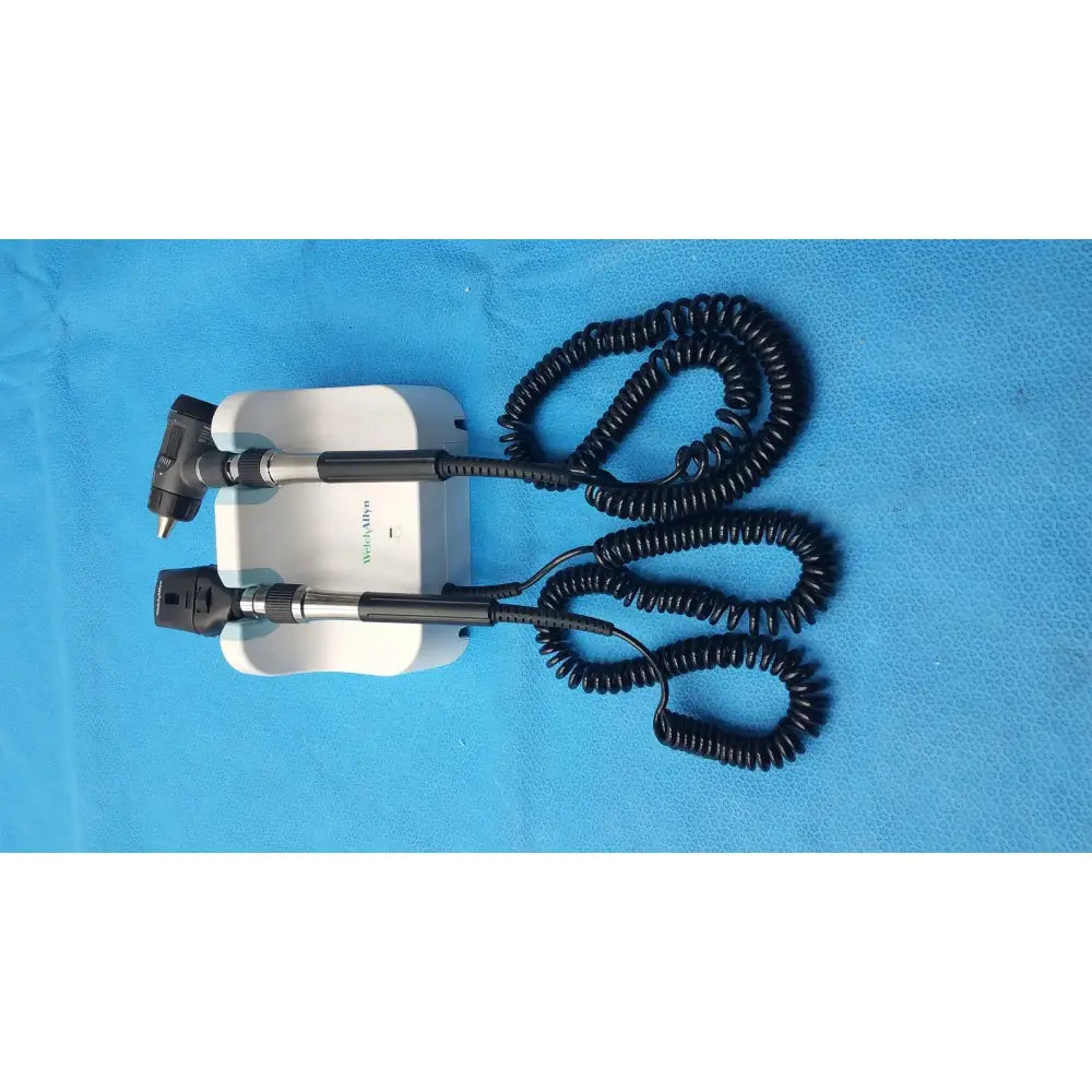 Welch Allyn GS 777 Wall Transformer w/ Otoscope & Ophthalmoscope Heads Diagnostic Wall Transformer, second-hand product photo 3