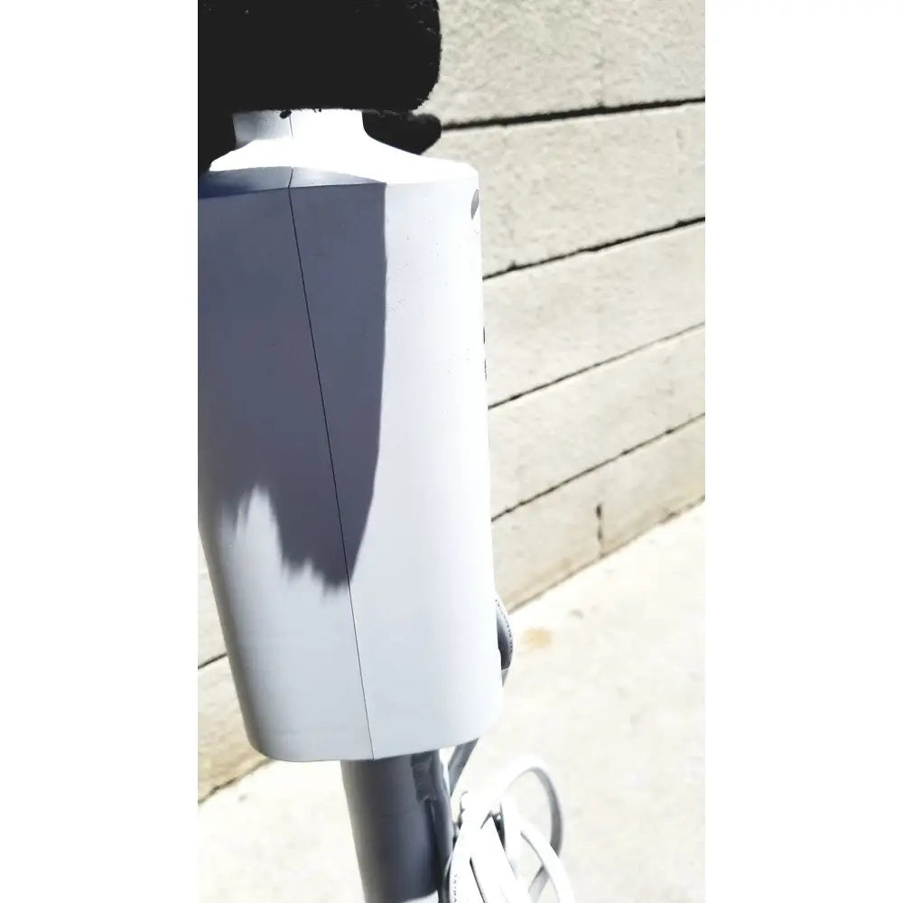 White cylindrical welch allyn gs exam light iv with matte finish and black top for reuse medical applications