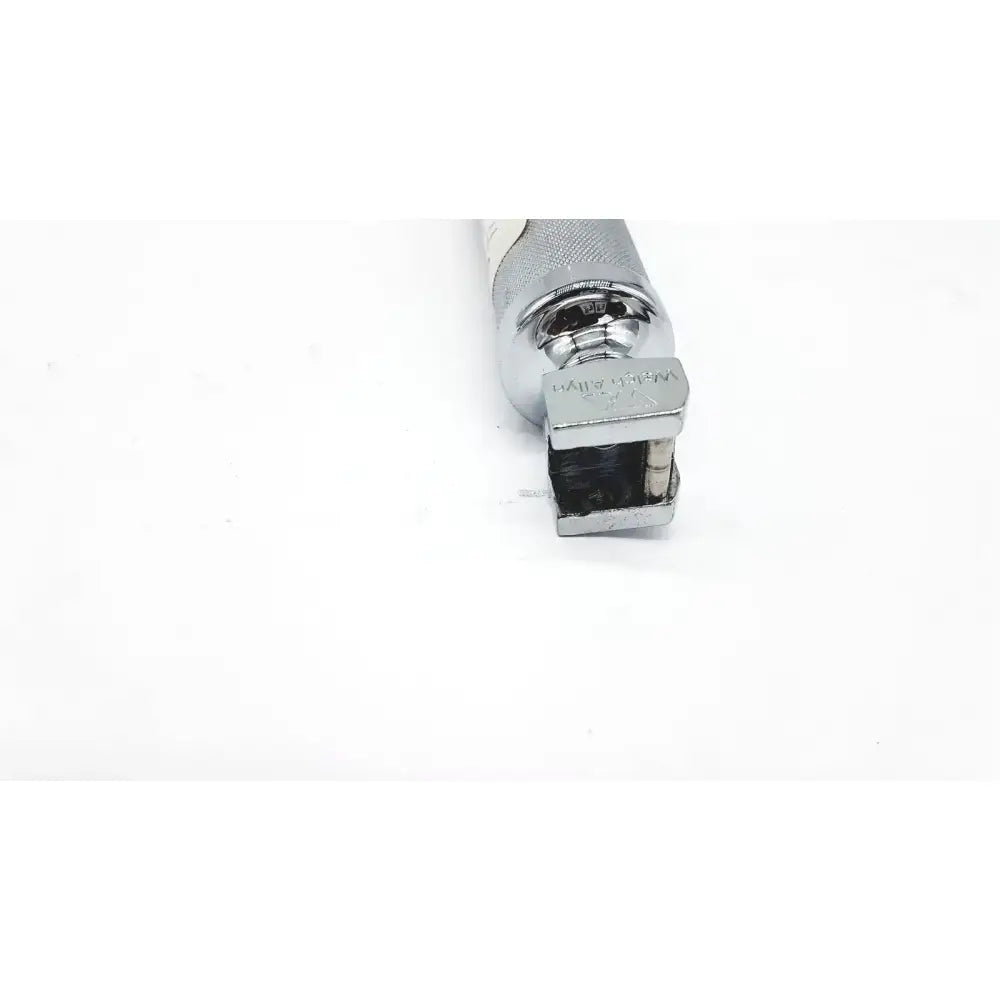 Welch Allyn Laryngoscope Handle Autoclave - Untested Laryngoscope Handle, as-is (for parts) product photo 4