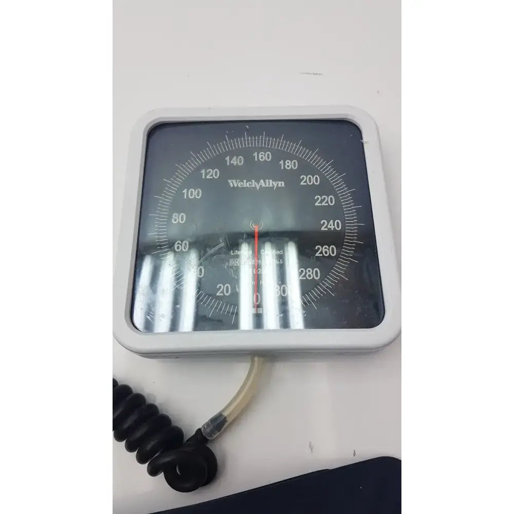 Welch Allyn Lifetime Certified Blood Pressure Gauge with Cuff 25-34cm Blood Pressure Gauge, second-hand product photo 4