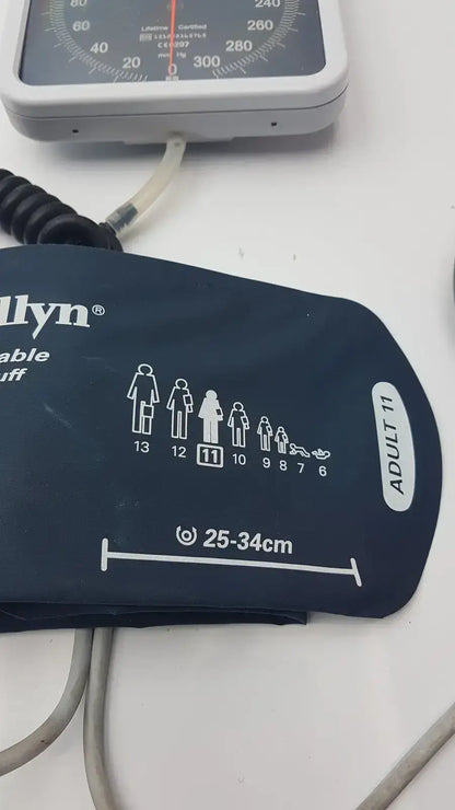 Welch Allyn Lifetime Certified Blood Pressure Gauge with Cuff 25-34cm Blood Pressure Gauge, second-hand product photo 2
