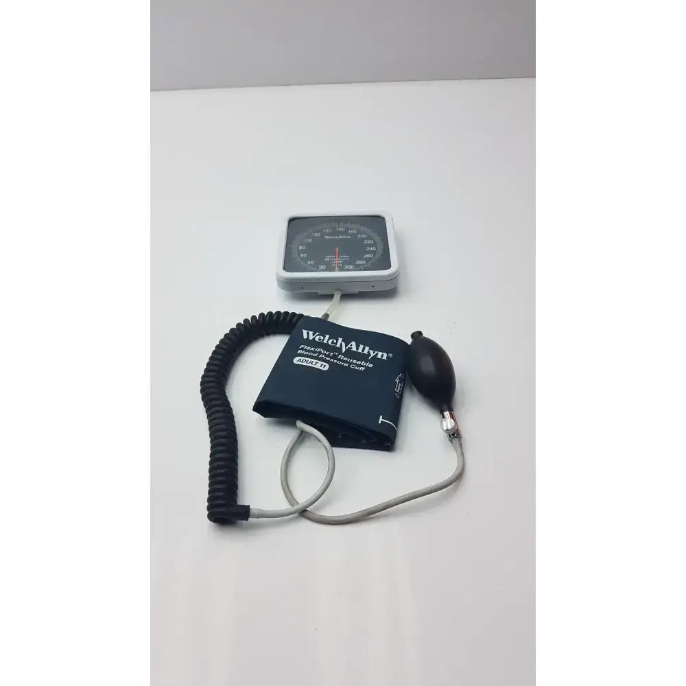 Welch Allyn Lifetime Certified Blood Pressure Gauge with Cuff 25-34cm Blood Pressure Gauge, second-hand product photo 7