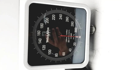 Welch Allyn Lifetime Certified Blood Pressure Monitor Blood Pressure Monitor, second-hand product photo 2