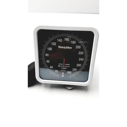 Welch Allyn Lifetime Certified Blood Pressure Monitor Blood Pressure Monitor, second-hand product photo 1