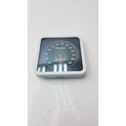 Welch Allyn Lifetime Certified Blood Pressure Monitor/Gauge Blood Pressure Monitor, second-hand product photo 1