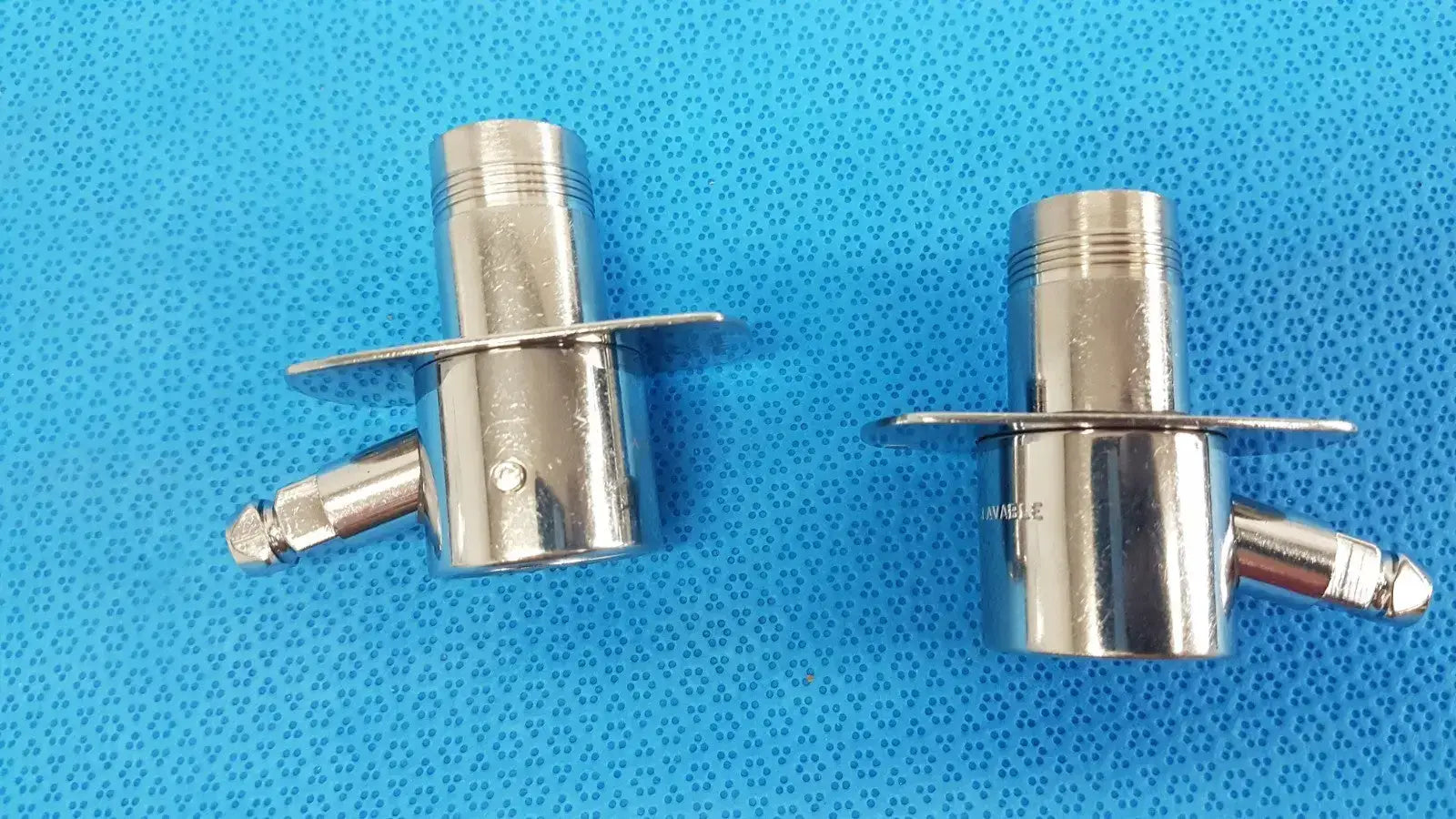 Welch Allyn Screw-Type Blood Pressure Port Connector - LOT OF 2 Blood Pressure Connector, second-hand product photo 4