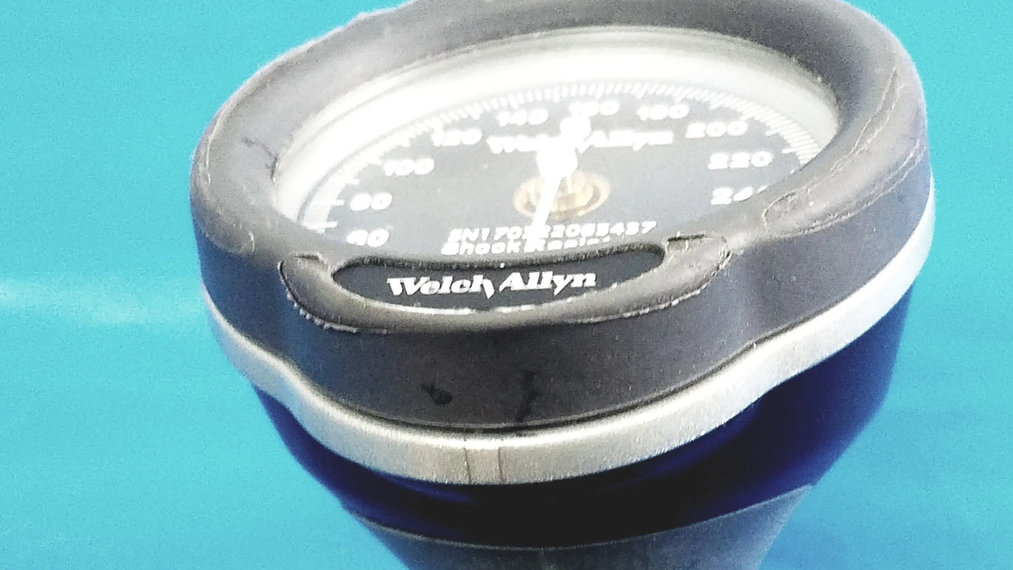 Welch Allyn Trigger Aneroid Sphygmomanometer Trigger Aneroid Sphygmomanometer, second-hand product photo 11
