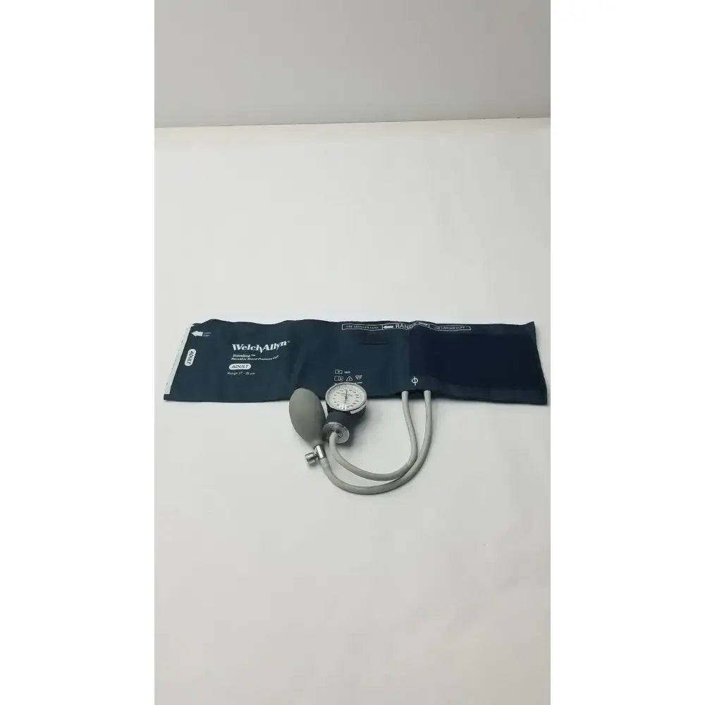 Welch Allyn Trimline Reusable Blood Pressure Cuff Adult Range 27-35 cm Blood Pressure Cuff, second-hand product photo 9