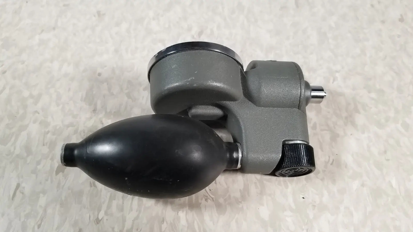 Welch Allyn Tycos Classic Hand Aneroid Gauge Only by Welch Allyn Sphygmomanometer Part, second-hand product photo 3