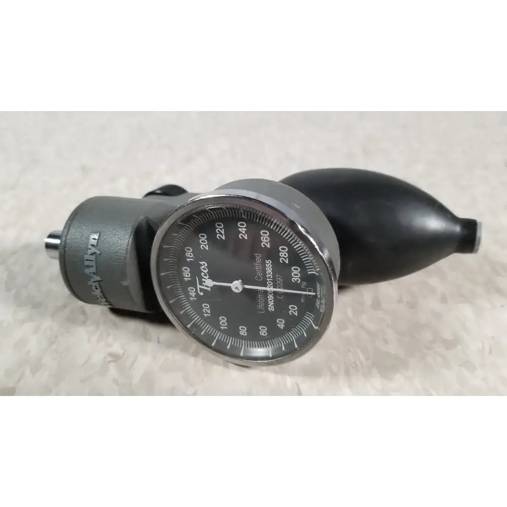 Welch Allyn Tycos Classic Hand Aneroid Gauge Only by Welch Allyn Sphygmomanometer Part, second-hand product photo 1