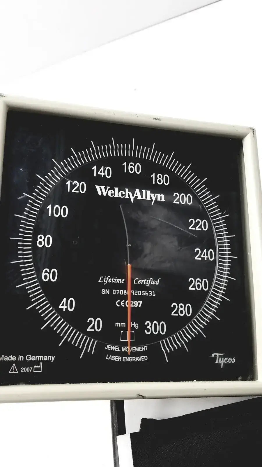 Welch Allyn Tycos Jewel Movement Laser Engraved BP Monitor and Cuff Blood Pressure Monitor, second-hand product photo 5