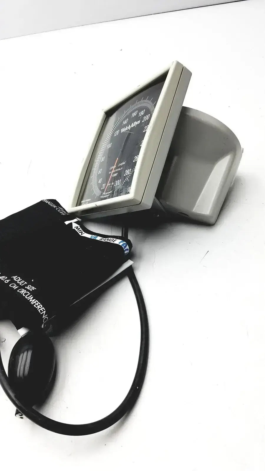 Welch Allyn Tycos Jewel Movement Laser Engraved BP Monitor and Cuff Blood Pressure Monitor, second-hand product photo 10