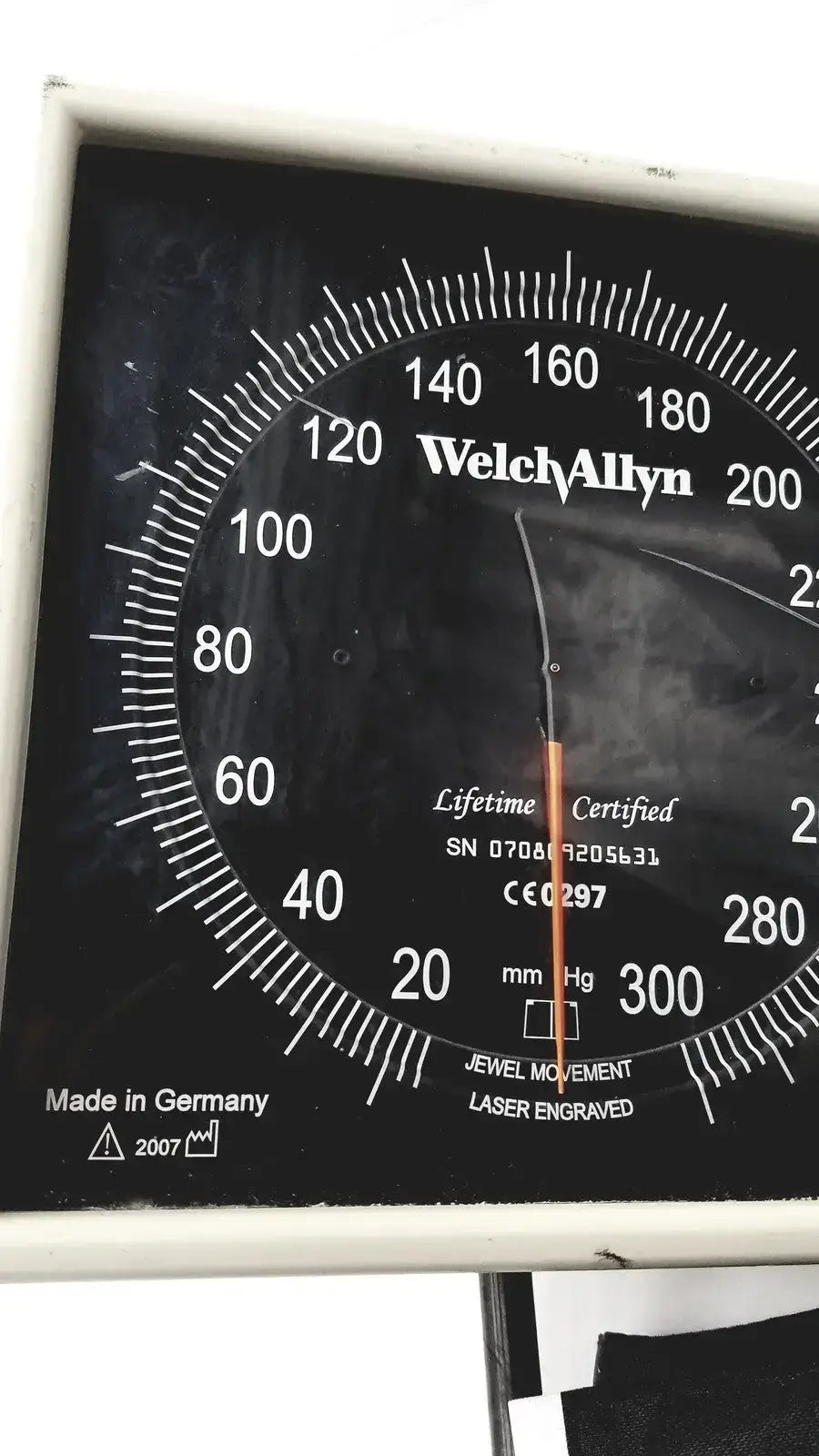 Welch Allyn Tycos Jewel Movement Laser Engraved BP Monitor and Cuff Blood Pressure Monitor, second-hand product photo 6