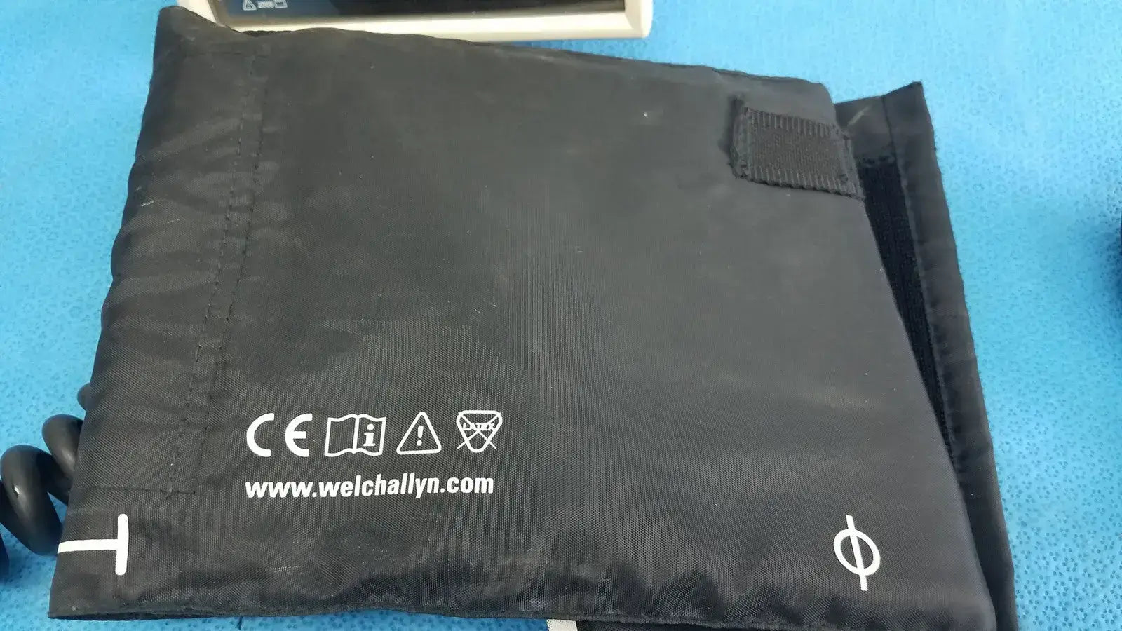 Welch Allyn Tycos Large Adult Sphygmomanometer Blood Pressure Monitor Cuff 34-52 Blood Pressure Cuff, second-hand product photo 7