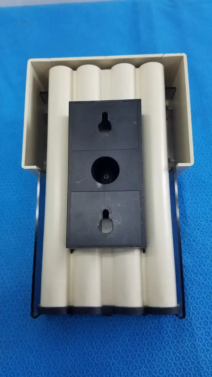 Welch Allyn Universal KleenSpec Single Use Specula Dispenser Specula Dispenser, second-hand product photo 15