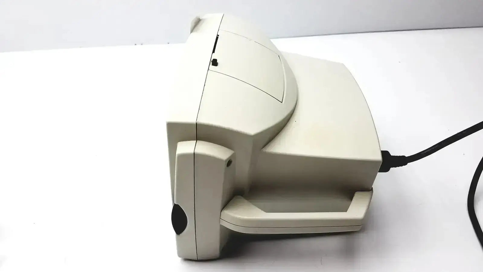 Welch Allyn Vital Signs Patient Monitor With Other Accessories Vital Signs Patient Monitor, second-hand product photo 3