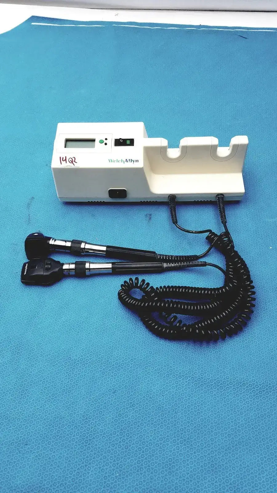 Welch Allyn Wall Mount Transformer with Otoscope & Ophthalmoscope Wall Mount Diagnostic Set, second-hand product photo 9