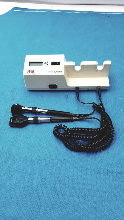 Welch Allyn Wall Mount Transformer with Otoscope & Ophthalmoscope Wall Mount Diagnostic Set, second-hand product photo 9