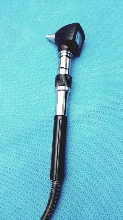 Welch Allyn Wall Mount Transformer with Otoscope & Ophthalmoscope Wall Mount Diagnostic Set, second-hand product photo 20