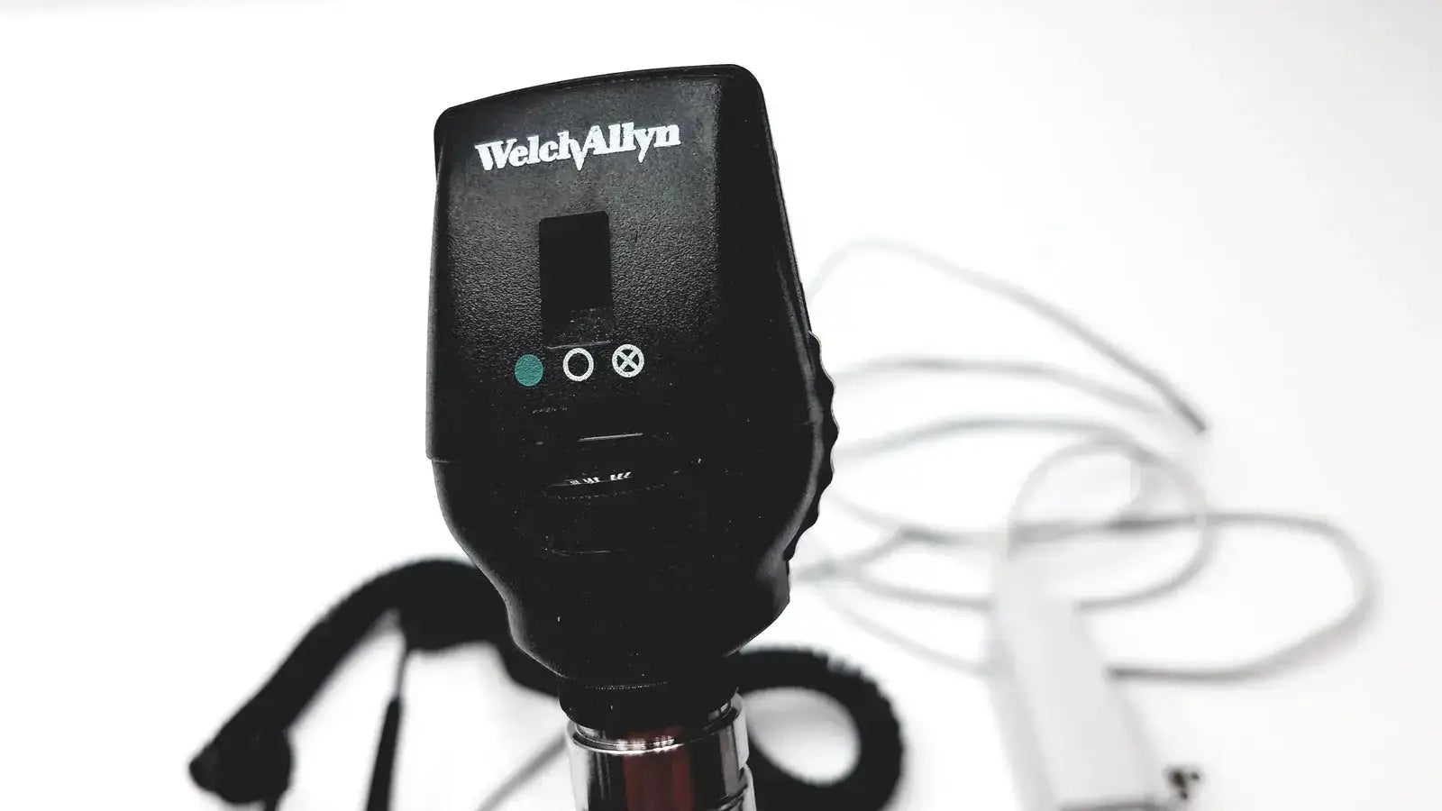 Welch Allyn Wall Transformer Ophthalmoscope & MacroView Otoscope 23810, 11720 Diagnostic Set, second-hand product photo 9