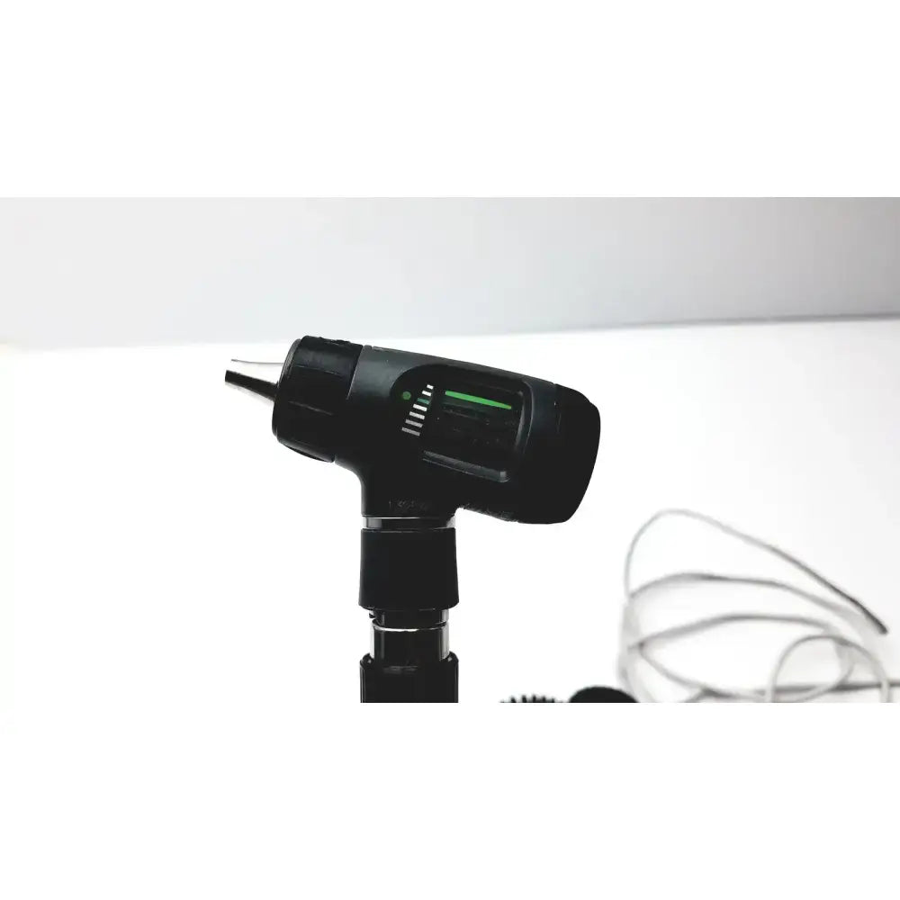 Welch Allyn Wall Transformer Ophthalmoscope & MacroView Otoscope 23810, 11720 Diagnostic Set, second-hand product photo 5