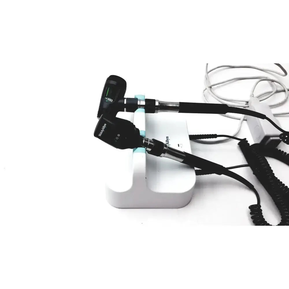 Welch Allyn Wall Transformer Ophthalmoscope & MacroView Otoscope 23810, 11720 Diagnostic Set, second-hand product photo 3