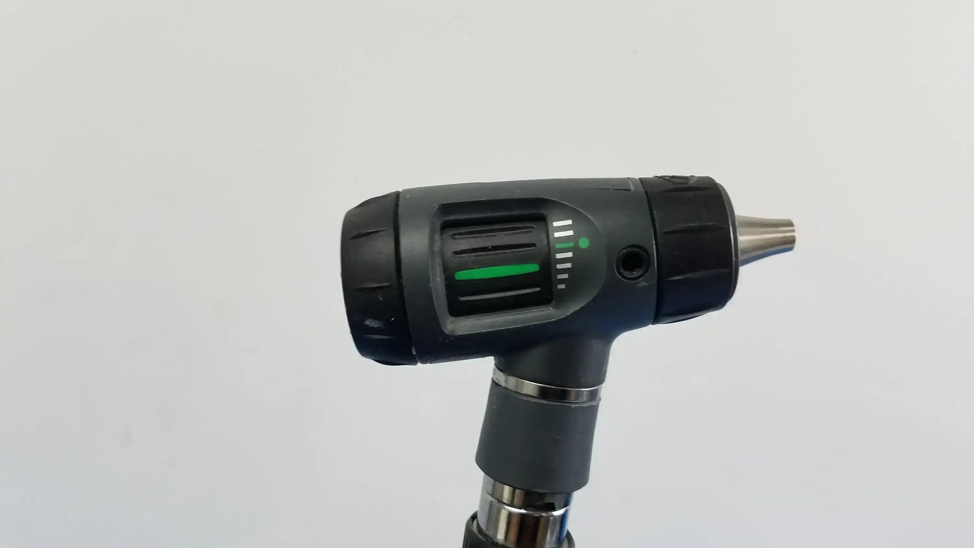 Welch Allyn Wall Transformer With 11720 Otoscope & Ophthalmoscope Heads Wall Transformer, second-hand product photo 5