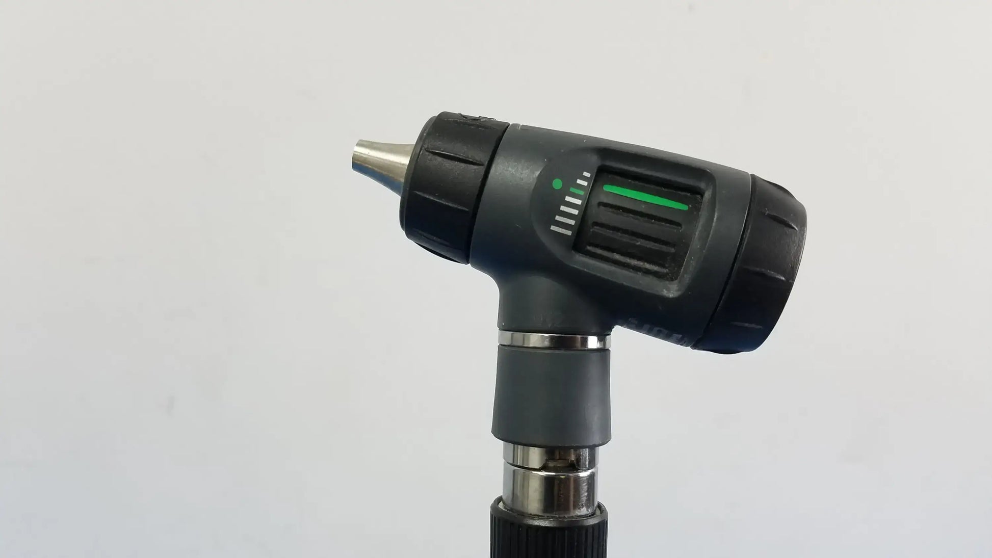 Welch Allyn Wall Transformer With 11720 Otoscope & Ophthalmoscope Heads Wall Transformer, second-hand product photo 7