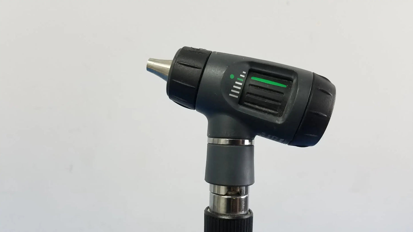 Welch Allyn Wall Transformer With 11720 Otoscope & Ophthalmoscope Heads Wall Transformer, second-hand product photo 7