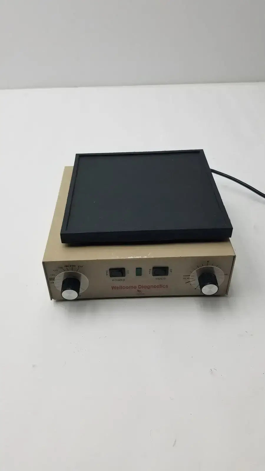 Thermolyne Wellcome Diagnostics Thermolyne M53425 Platform Lab Shaker Orbital Platform Shaker, second-hand product photo 1