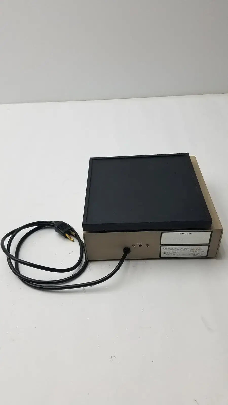 Thermolyne Wellcome Diagnostics Thermolyne M53425 Platform Lab Shaker Orbital Platform Shaker, second-hand product photo 3