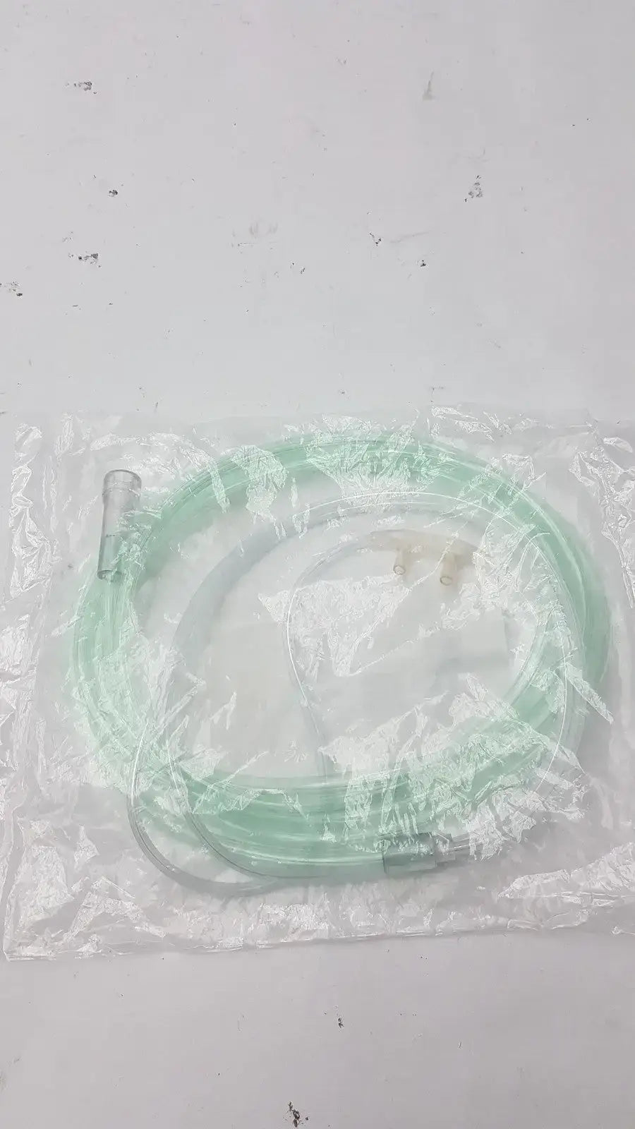 Masimo Westmed 0556 Adult Cannula with Kink Resistant Tubing Nasal Cannula, second-hand product photo 4