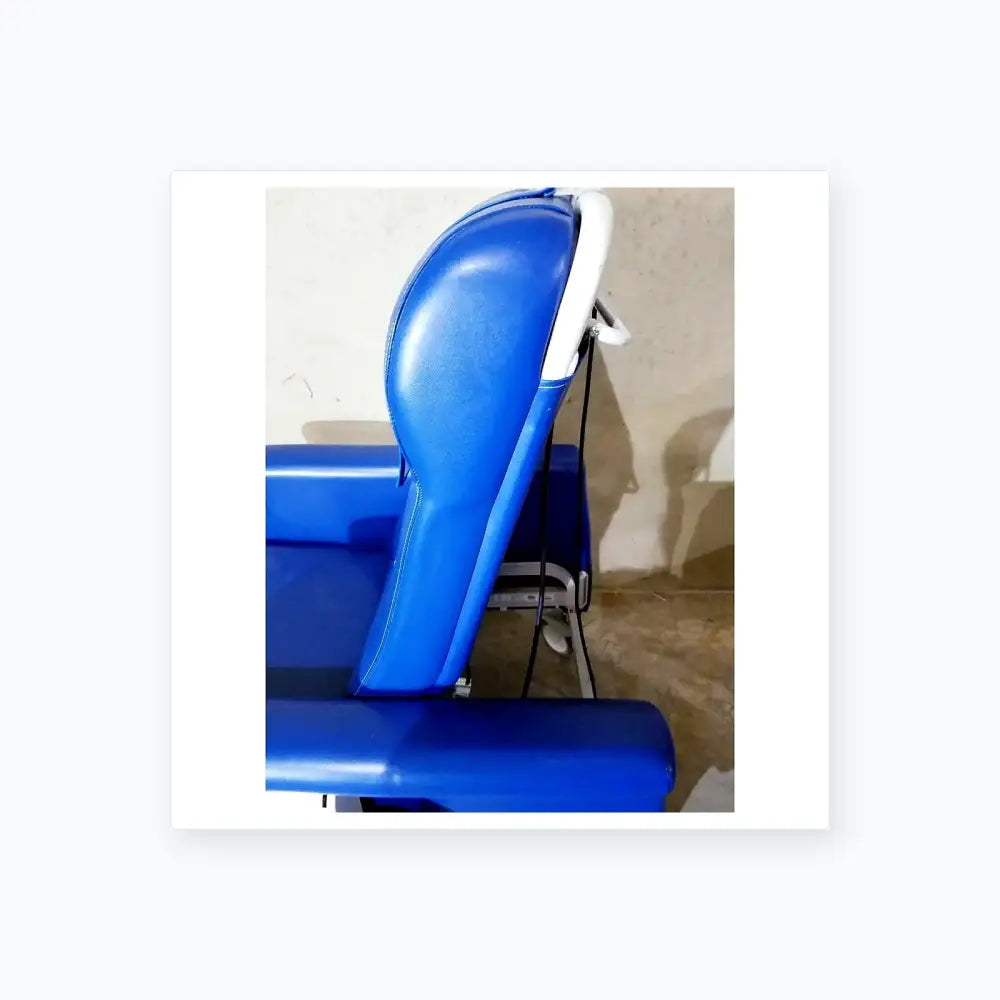 Winco 694 Care Recliner Dialysis chair +Back Massager Vibrate with Side Trays Dialysis Chair, second-hand product photo 12