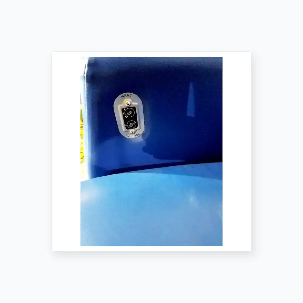 Winco 694 Care Recliner Dialysis chair +Back Massager Vibrate +Side Trays Patient Recliner Chair, second-hand product photo 3