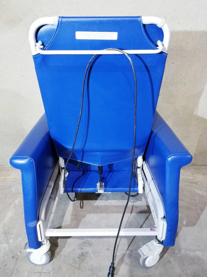 Winco 694 Care Recliner Dialysis chair +Back Massager Vibrate +Side Trays Patient Recliner Chair, second-hand product photo 7