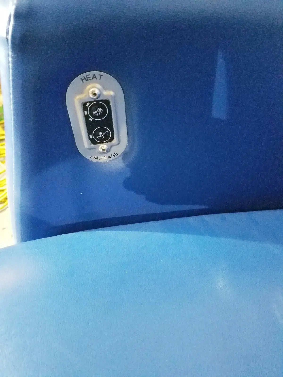 Winco 694 Care Recliner Dialysis chair +Back Massager Vibrate +Side Trays Patient Recliner Chair, second-hand product photo 3