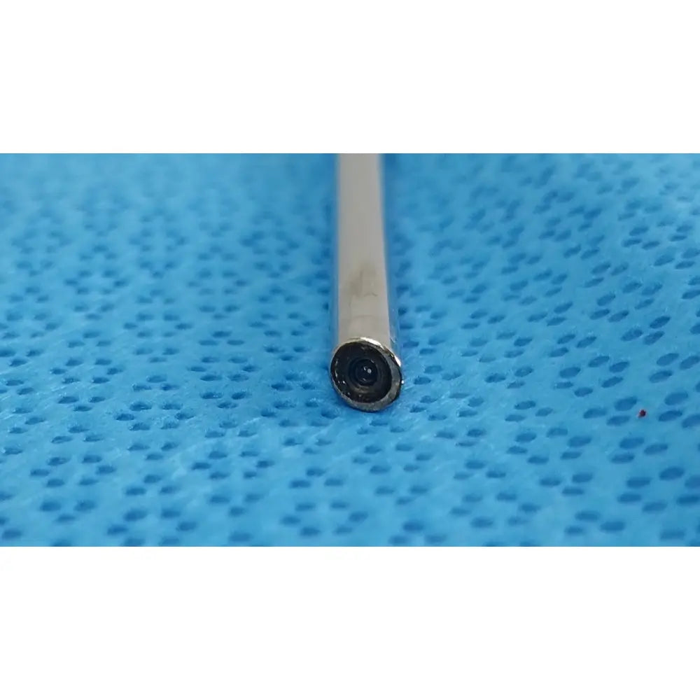 Wolf 8471.42 slender metallic arthroscopy endoscope orthopedic lens with dark circular aperture for precise imaging