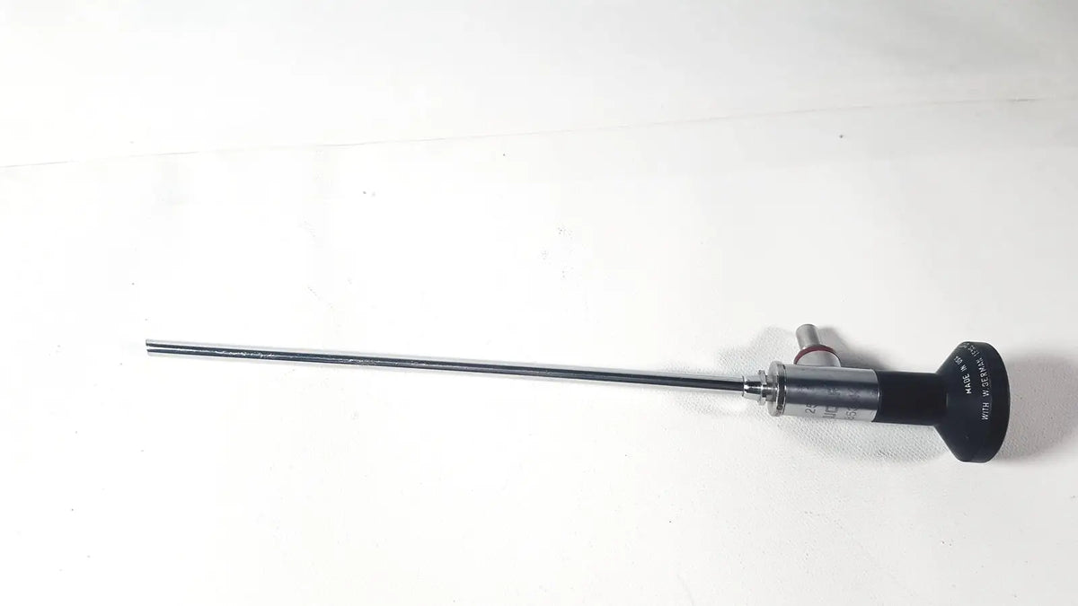 Black-handled wolf 8853.42 25 degree rigid arthroscope with long slender metallic shaft for arthroscopic use