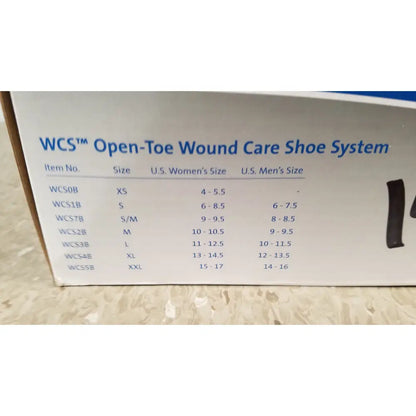 White cardboard box for wcs2b wound care shoe open-toe system ref wcs2b with blue text and size chart medium