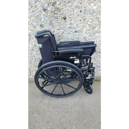 Reuse Medical Equipment X4 Transport Wheelchair by Drive Medical – Foldable & Lightweight Wheelchair, second-hand product photo 1