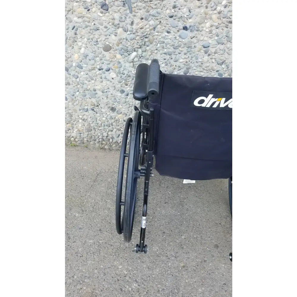 Reuse Medical Equipment X4 Transport Wheelchair by Drive Medical – Foldable & Lightweight Wheelchair, second-hand product photo 17