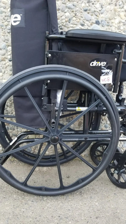 Reuse Medical Equipment X4 Transport Wheelchair by Drive Medical – Foldable & Lightweight Wheelchair, second-hand product photo 3