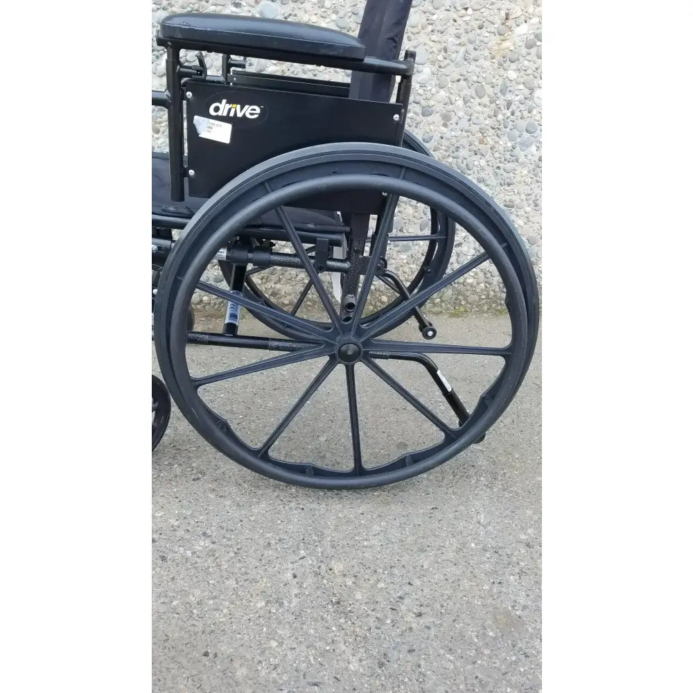 Reuse Medical Equipment X4 Transport Wheelchair by Drive Medical – Foldable & Lightweight Wheelchair, second-hand product photo 14
