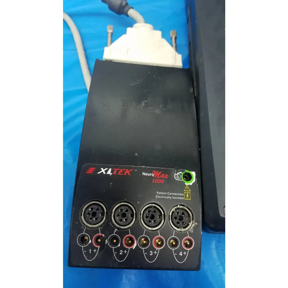XLTEK NeuroMax 1004 EMG System with 4-Channel Pre-Amplifier Stim Probe & Pedal Electromyography diagnostic system, second-hand product photo 11