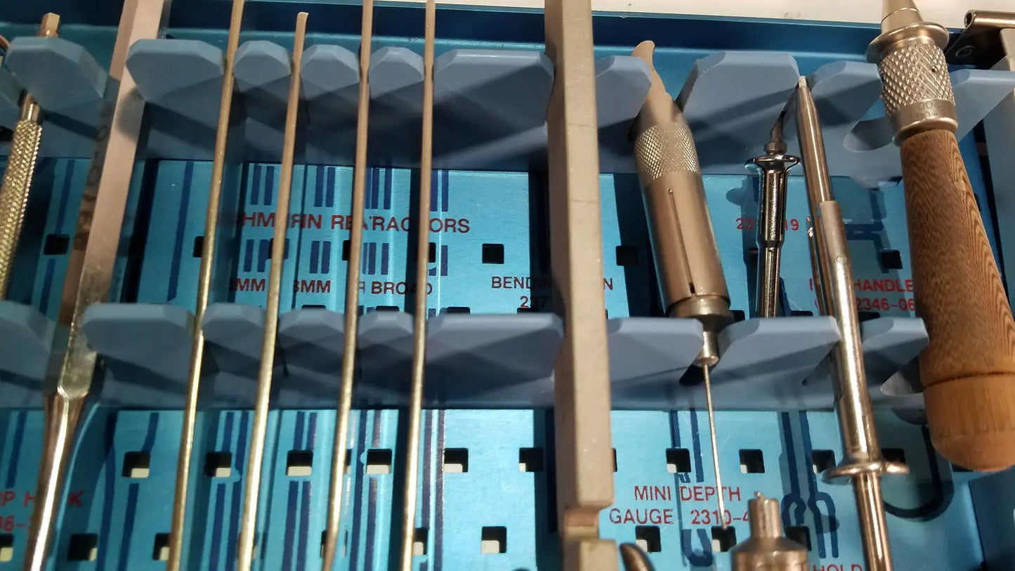Zimmer Mini Fragment Set 2600-07 Fracture Management Surgical Instrument Set, second-hand product photo 12