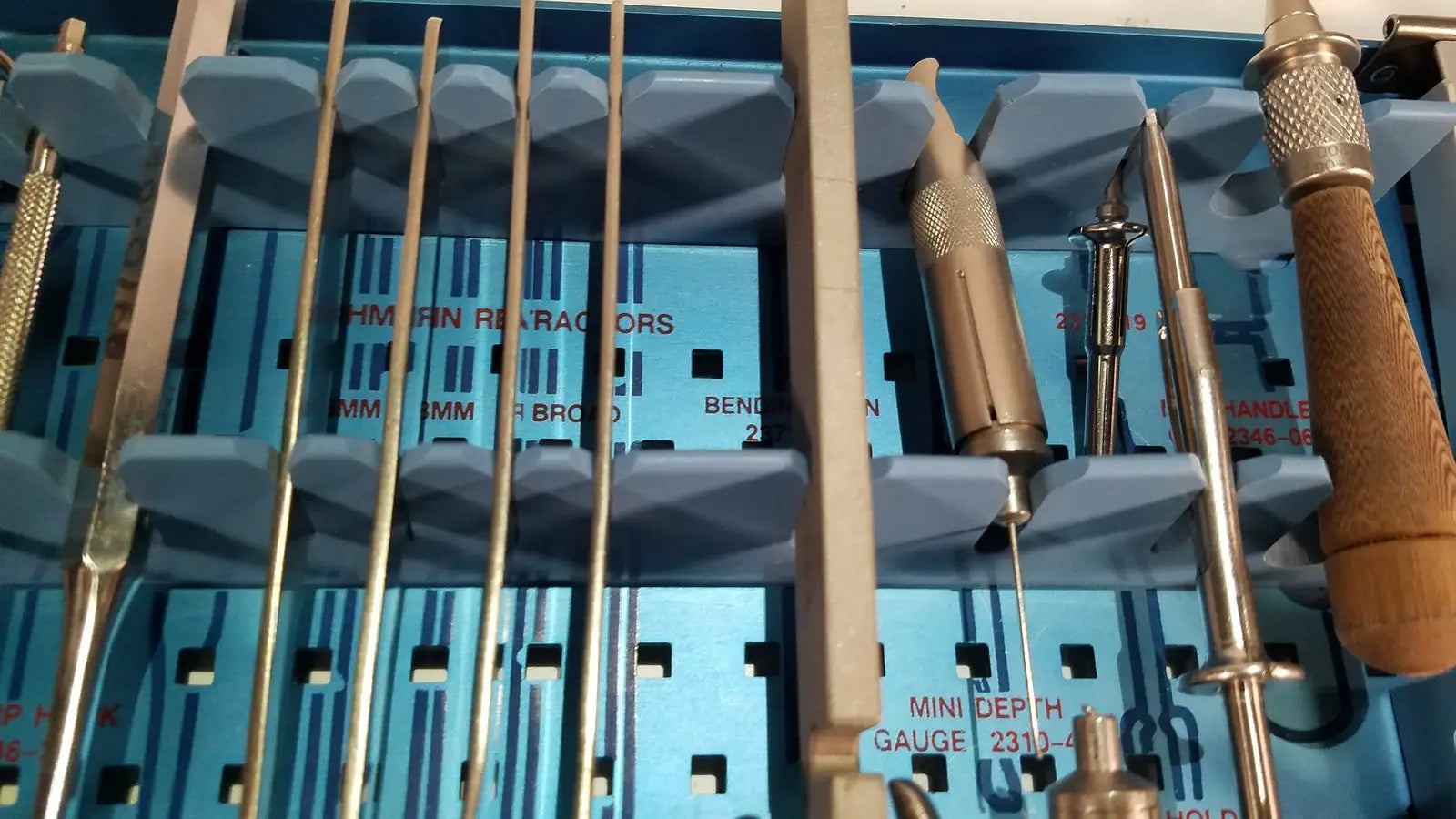 Zimmer Mini Fragment Set 2600-07 Fracture Management Surgical Instrument Set, second-hand product photo 12