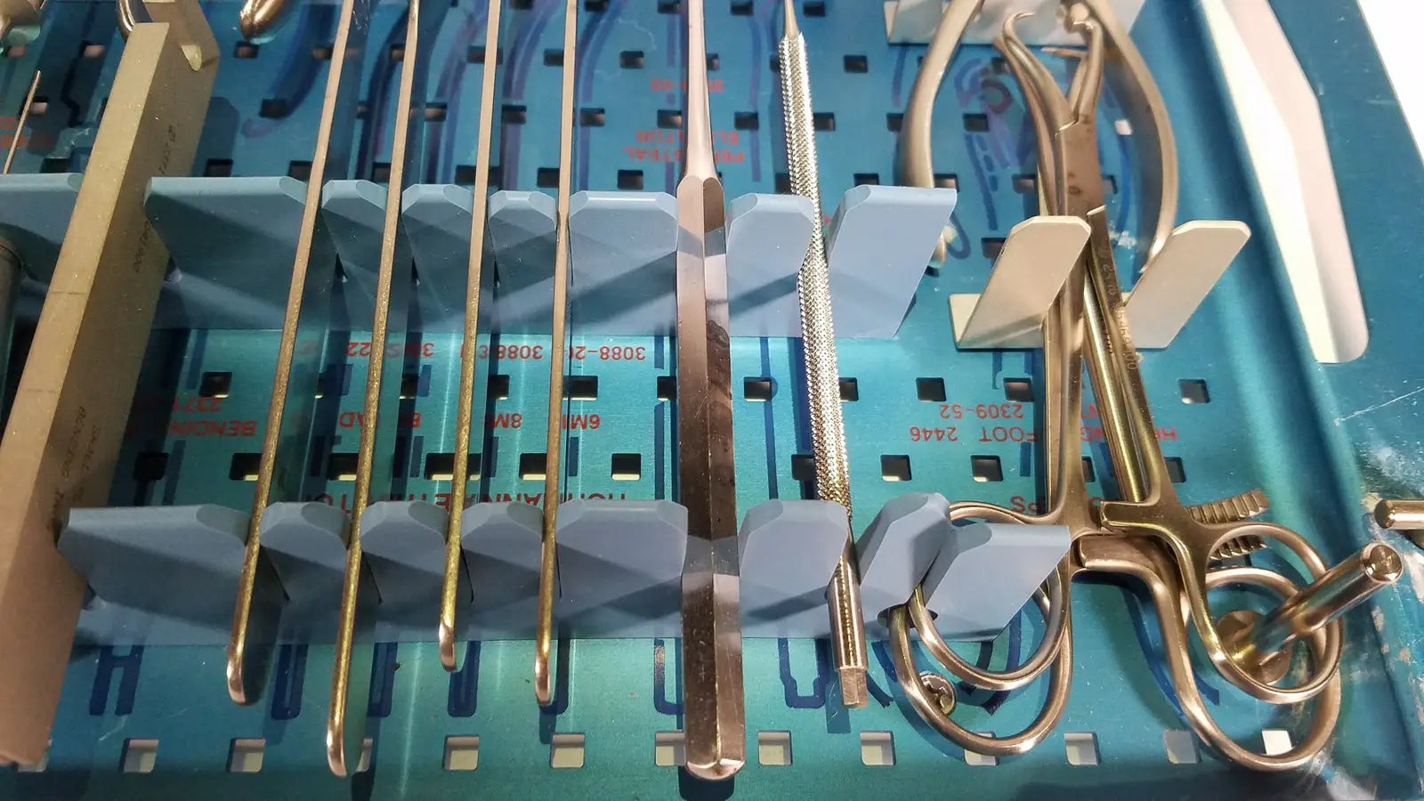 Zimmer Mini Fragment Set 2600-07 Fracture Management Surgical Instrument Set, second-hand product photo 7